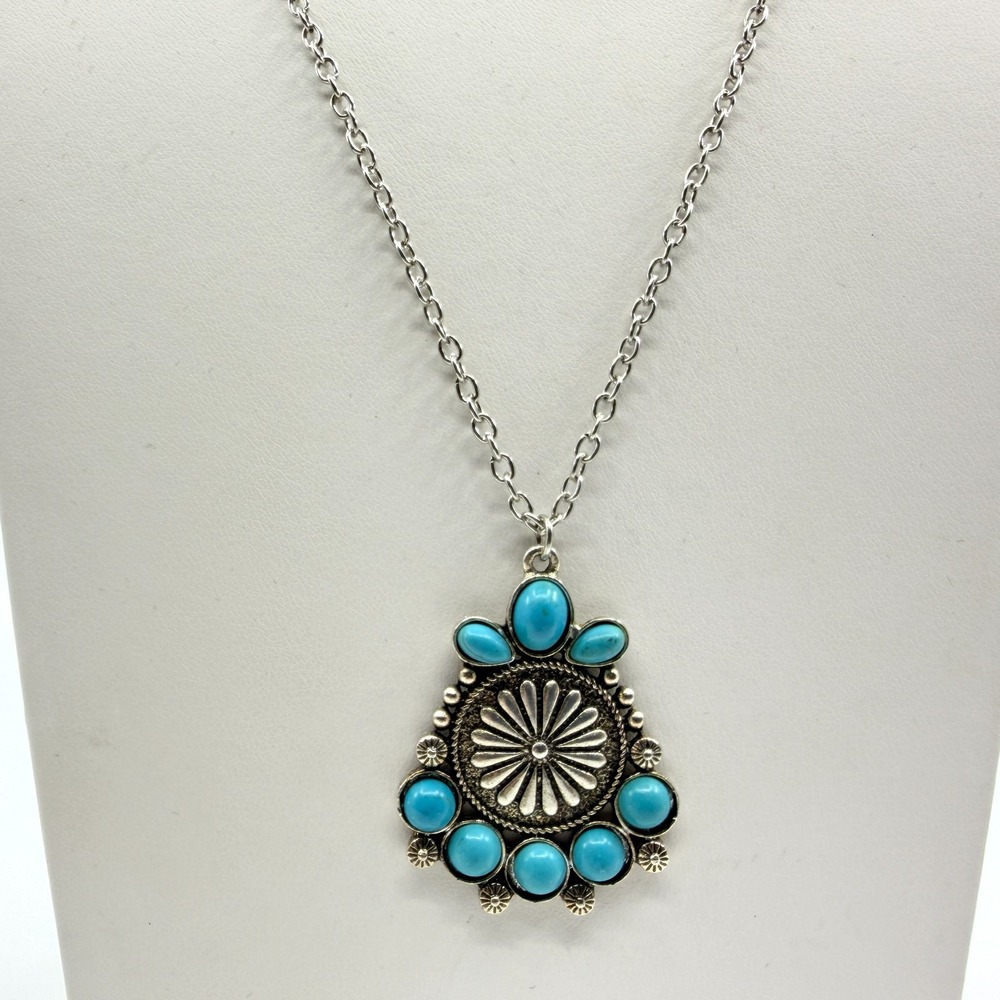 Vintage Turquoise Sunflower Pendant Necklace Silver Southwestern Boho